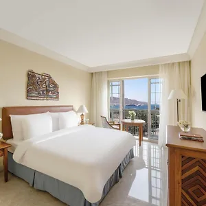 Moevenpick & Residences Resort